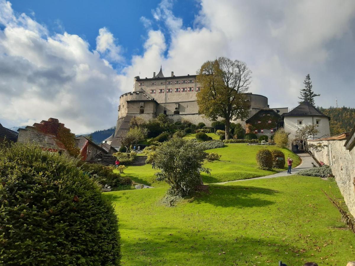 Vor Den Toren Salzburgs Wals-Siezenheim Екстер'єр фото